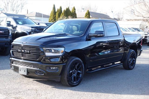 Dodge Ram 1500 Sport Pickup 2023 Negro 4x4 Automático Gasolina Interior de Cuero Faros LED Neumáticos R20 Coche Usado de Primera Mano - Product Image 1