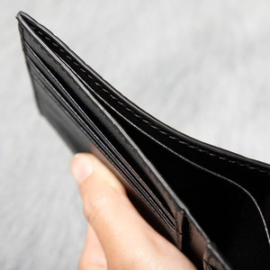 Portefeuilles en cuir pour hommes de qualité supérieure, anti-RFID, fins, pliables, fournisseur en gros, OEM, logo personnalisé, portefeuilles pour hommes faits à la main, mode, en vente - Product Image 5