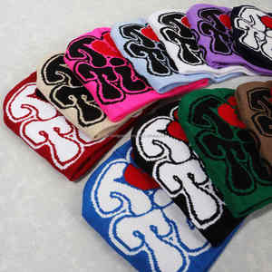 Gorro de calavera de punto con logotipo de Jacquard de invierno personalizado para hombre, gorro con estampado cálido para viajes y ropa de playa - Product Image 3