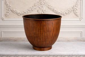 Maceta de Hierro Hecha a Mano con Acabado Antiguo de Cobre, Perfecta para Decoración de Jardín Interior y Exterior - Product Image 4