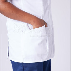 Ensemble haut et pantalon de travail unisexe en polyester/coton de haute qualité à manches courtes pour le personnel de restaurant, café, hôtel et cuisine - Product Image 5