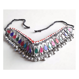 Colliers et ras de cou Tribal Kuchi, en différentes tailles et couleurs - Product Image 2