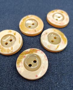 Juego de 4 Botones Lavables de Hueso de Búfalo Auténtico de 4 Agujeros al Mejor Precio para Blazers, Trajes y Abrigos - Product Image 3