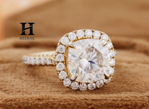 Luxury 2CT <b>Cushion</b> Cut Lab Grown Green <b>Cushion</b> Engagement Ring 14K Yellow Gold Diamond Halo Bridal Ring for Women Wholesale - Product Image 5