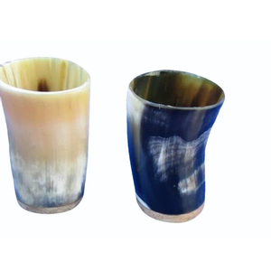 Vaso de Cuerno Antiguo Hecho a Mano, Vaso de Cuerno Natural de Alta Calidad, Producto de Cuerno de Alta Gama, Mayorista y Fabricante - Product Image 1