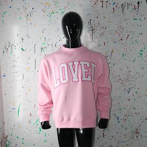 Sudadera LOVED PINK con Cuello Alto, 100% BLANCA, Apliques Bordados, Cuello Ancho, URBAN PRODUCTIONS - Product Image 4
