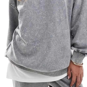 เสื้อสเวตเชิ้ตคอกลมโอเวอร์ไซส์สำหรับผู้หญิง สีเทาล้วน ผ้าฝ้ายถัก 100% ทรงไหล่ตก แขนยาว เหมาะสำหรับใส่ในฤดูใบไม้ร่วง - Product Image 5