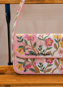 Bolso de Hombro Cruzado de Lujo Hecho a Mano con Cuentas Florales, Bolso de Mano Bordado con Cuentas de Semillas, Moda Femenina, Portátil y Seguro - Product Image 3