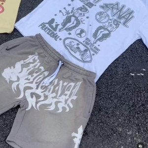Ensemble 2 pièces personnalisé pour homme : T-shirts streetwear hip-hop d'hiver et shorts de sport imprimés en coton pour le jogging et le basketball - Product Image 2