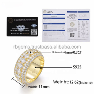 แหวนฮิปฮอป RB Gems ประดับเพชรโมอิสซาไนต์เคลือบทองคำขาว 14K 5 แถว ระดับ VVS ได้รับการรับรองจาก IGI สำหรับแร็ปเปอร์ ดีไซน์หรูหรา - Product Image 3