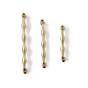 Fancy Style Brass Cabinet <b>Pull</b> <b>Handle</b> Minimalist Bar Design Durable Gold polished Furniture Hardware for Kitchen Drawer <b>Door</b> - Product Image 3