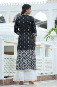 Colección de Kurtis Cortos de Algodón con Estampado Geométrico y Kurta con Estampado Ikat, Cuello con Solapa, Manga Tres Cuartos, Ropa para Mujer - Product Image 3