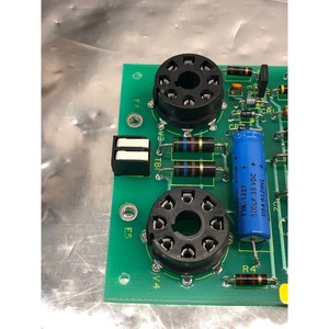 Placa PCB del Amplificador de Accionamiento del Escáner Varian D107739001 - Equipo y Piezas de Semiconductores de Confianza de Marca Global - Product Image 1