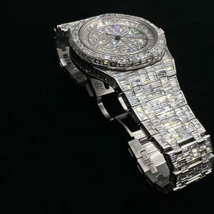 นาฬิกาเพชรเม็ดใสทรงไอซ์เอาท์สุดฮิตสำหรับผู้ชาย คุณภาพดีที่สุด ราคาขายส่ง - Product Image 2