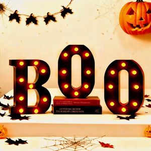 Set di 3 Lettere LED 'BOO' per Halloween, Luci Alfabeto Nere con Bagliore Arancione per Halloween, Natale e Compleanni - Product Image 1