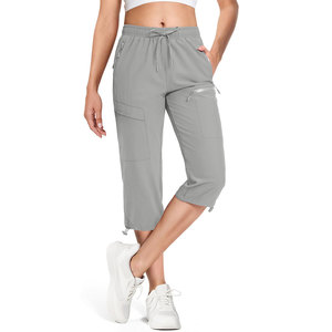 Shorts cargo pour femmes sur mesure, légers, respirants, avec ceinture extensible, lavables, impression personnalisée - Product Image 1