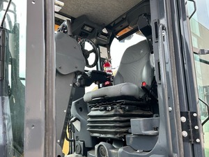 Niveleuse à moteur 772G 2023 X704513 – Équipement de qualité fourni directement par l'usine - Product Image 2