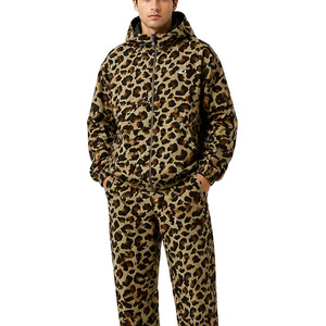 Conjunto Deportivo Cortavientos Ligero con Capucha para Hombre, Estampado de Leopardo Marrón, Estilo Urbano Chino, Venta al por Mayor Personalizada - Product Image 4