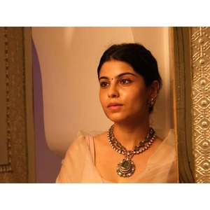 Conjunto de Collar Largo y Pendientes Contemporáneos para Fiestas, Bodas, Aniversarios, Compromisos, Idea de Regalo Perfecta, Producto Hecho a Mano al por Mayor - Product Image 4