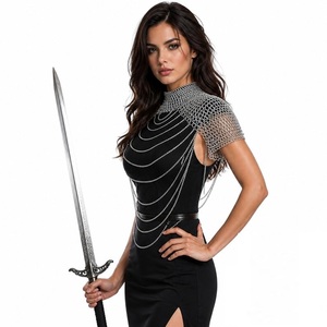 Top de malla de acero inoxidable plateado con vestido negro y espada para un look de armadura a la moda - Product Image 4