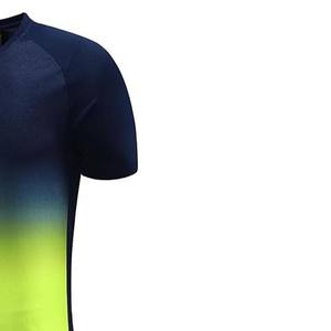 Maillot de football pour homme en tissu durable facile à laver, respirant, confortable, anti-plis, pour usage décontracté - Product Image 3