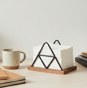 Porta Servilletas en Hierro con Recubrimiento en Polvo Negro y Madera, Ideal para Uso en Hoteles y Restaurantes, Accesorio de Mesa - Product Image 3