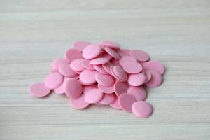 Pedidos al por mayor de fabricación: Galleta de chocolate compuesto OEM/ODM HALAL, botón de chocolate de fresa, productos de panadería de cacao, ¡precio de oferta! - Product Image 3