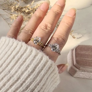 Anillo de Diamantes Moissanite de Lujo para Novia, Forma Ovalada, para Mujer, Joyería de Compromiso con Moissanite Auténtica, Disponible a un Precio Accesible - Product Image 6