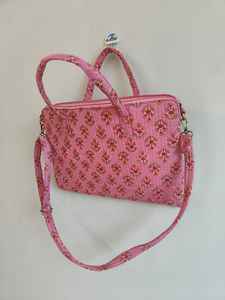 Sac pour ordinateur portable unisexe léger en tissu de coton à imprimé floral de luxe fait à la main avec poignée souple et fermeture à glissière pour les voyages - Product Image 5