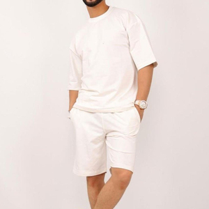 Collection Été 2026 – Costume Homme Haut de Gamme en Coton Tissé 100% à Manches Courtes, Couleur Unie, avec Broderie et Impression de Logo Personnalisés - Product Image 5