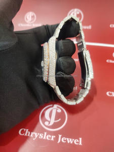 2025นาฬิกากลไกสแตนเลสสำหรับผู้ชายแบรนด์ชั้นนำ VVS Moissanite เพชรที่กำหนดเองควอตซ์เย็นหน้าต่างกระจก - Product Image 6