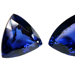 Pierre précieuse bleue en forme de Trillion, Tanzanite de meilleure qualité, coupe à facettes certifiée, bijoux faits à la main naturels, utiliser de la Tanzanite bleue ample - Product Image 1