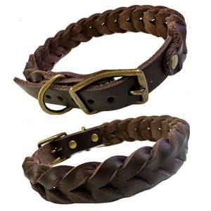 Collar de cuero trenzado hecho a mano para marcas de mascotas y compradores mayoristas de Divine International - Product Image 5