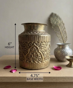 Macetero de aluminio hecho a mano para decoración interior y exterior a precio mayorista desde India. Recipiente de latón macizo pulido. - Product Image 2
