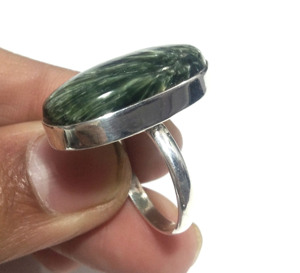 Bague en argent sterling 925 avec cabochon de séraphinite verte naturelle, motif floral bohème fait main, pierre précieuse de déclaration, vente en gros - Product Image 3