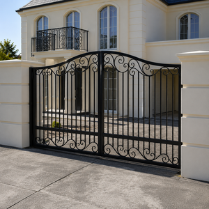 Portails en fer forgé artistiques et sophistiqués : Portails métalliques sur mesure élégants pour maisons de luxe, villas, propriétés et entrées commerciales - Product Image 1