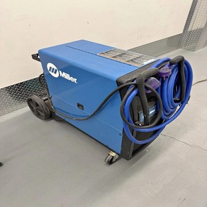 Nueva Máquina de Soldar Inverter IGBT sin Gas de Alta Resistencia Miller: Precisión y Fiabilidad para Acero Inoxidable, Garantizando un Rendimiento Óptimo - Product Image 2