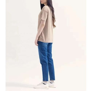 T-shirt en crochet pour femme, couleurs personnalisées, streetwear décontracté, printemps, 100% coton, anti-plis, style streetwear printemps-été - Product Image 5