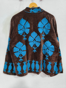 เสื้อแจ็คเก็ตกำมะหยี่ปักลายซูซานีหลากสีขายดีสำหรับผู้หญิง ระบายอากาศได้ดี ดีไซน์ลายดอกไม้ งานฝีมือทำมือ เสื้อผ้าสตรี - Product Image 5