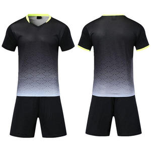 Vente Flash : Maillots de Football Personnalisables pour Hommes – Achetez en Ligne des Tenues de Sport et des Maillots de Foot - Product Image 1