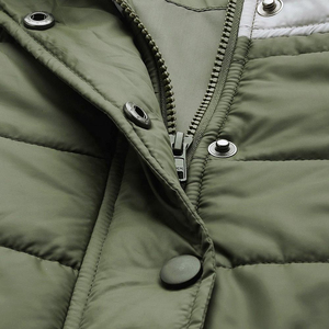 Chaqueta acolchada de invierno para mujer al por mayor, rosa claro, con capucha, cálida, elegante, para clima frío, personalizada y duradera - Product Image 5