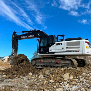 Excavatrice sur chenilles Hidromek HMK140LC, 14 tonnes, machine de chantier hydraulique robuste, économique en carburant, faible bruit, puissance silencieuse. - Product Image 5