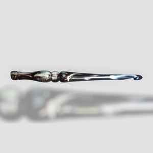 OEM customizable resin <b>hooks</b> varios designs swirl, glitter, wood hybrid or <b>ergonomic</b> shape for private label smooth <b>hooks</b> - Product Image 6