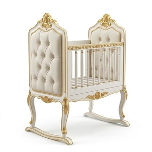 Lit bébé sculpté en acajou, meubles de chambre d'enfant faits à la main en Indonésie avec des détails dorés - Product Image 1