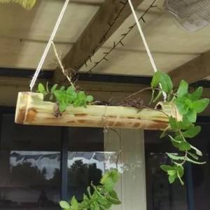 Pot de fleurs suspendu en bambou naturel pour la décoration de cafés, restaurants et centres de villégiature - Fournisseur en gros - Product Image 1