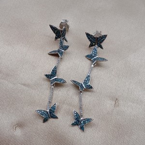Boucles d'oreilles pendantes papillon en argent sterling 925 de luxe avec diamant bleu naturel rond, bijoux fins faits à la main, cadeau pour femme 1,62 ct - Product Image 4