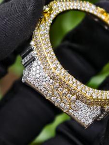 Luxury Full Pave Iced Out Custom <b>Watch</b> <b>Case</b> with Sparkling Stone Set Bezel Premium Hip Hop Fashion <b>Watch</b> Housing - Product Image 5