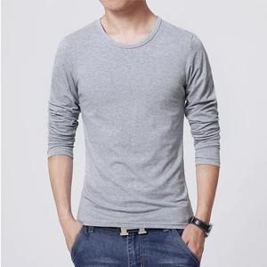 เสื้อยืดคอกลมแขนสั้นสีดำสำหรับผู้ชาย ทรงปกติ ผ้าฝ้ายถัก 100% สวมใส่สบาย ระบายอากาศได้ดี ตัดต่อสี น้ำหนัก 320 กรัม - Product Image 4