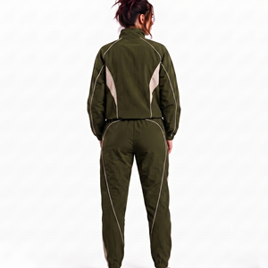 Conjunto Deportivo de Dos Piezas para Mujer, Chaqueta Cortavientos Ligera de Nailon, Ropa Deportiva con Logotipo Personalizado, Fabricante de Ropa al Por Mayor - Product Image 4