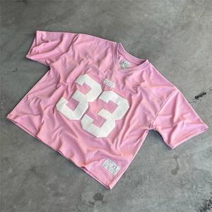 Camiseta de fútbol americano de malla personalizada, camiseta vintage gráfica, camiseta de corte cuadrado de gran tamaño para hombres y mujeres - Product Image 1